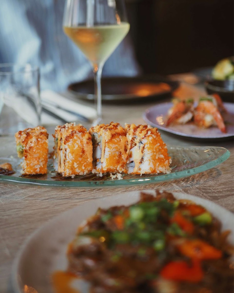 Restaurant Shine Photos 2